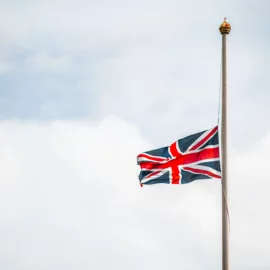 Image illustrant la formation professionnelle en anglais avec le drapeau de l'Angleterre.